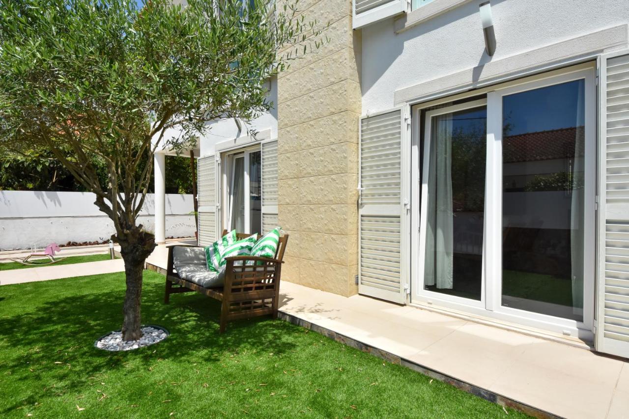 Aroeira Villa With Heated Pool By Golf Course, Beach And Lisbon מראה חיצוני תמונה
